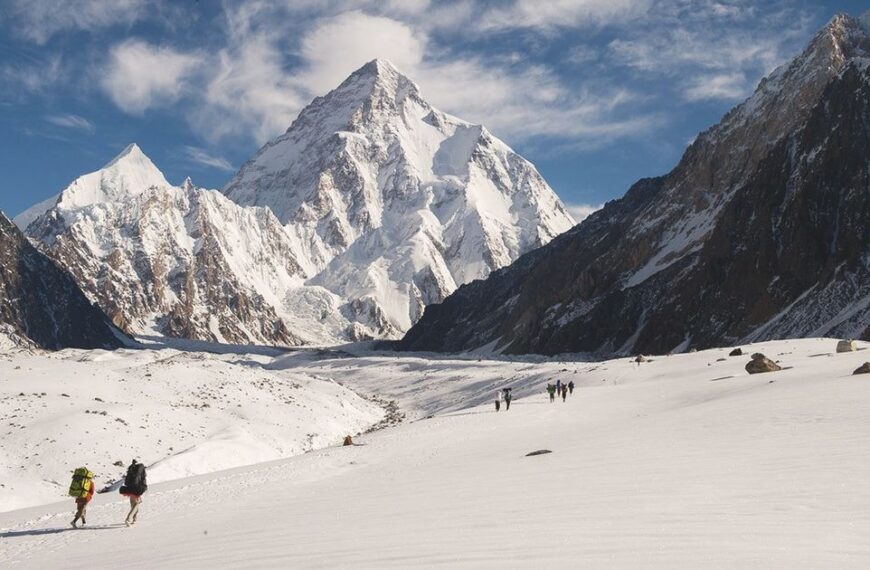 Record-Breaking Climbs on K2 and…